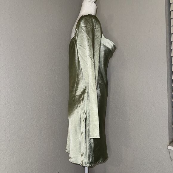 Princess Polly Maia Long Sleeve Mini Dress Women's 6 Sage Green Cowl Neck - Picture 2 of 9